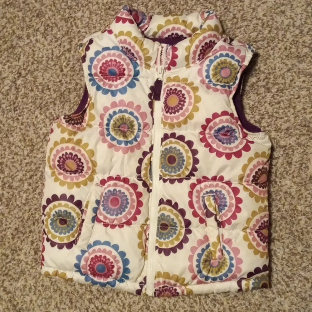 Girl clothes bundle - Picture 13 of 13